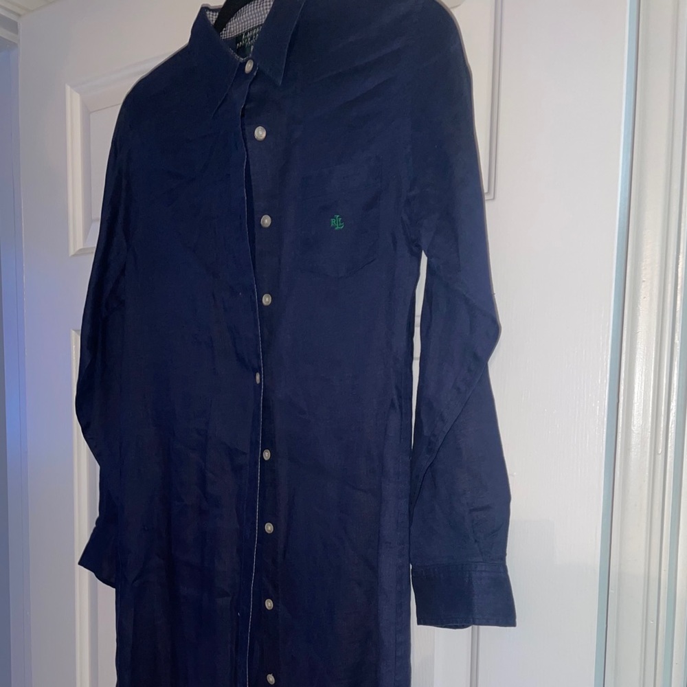 Women’s Ralph Lauren dress.